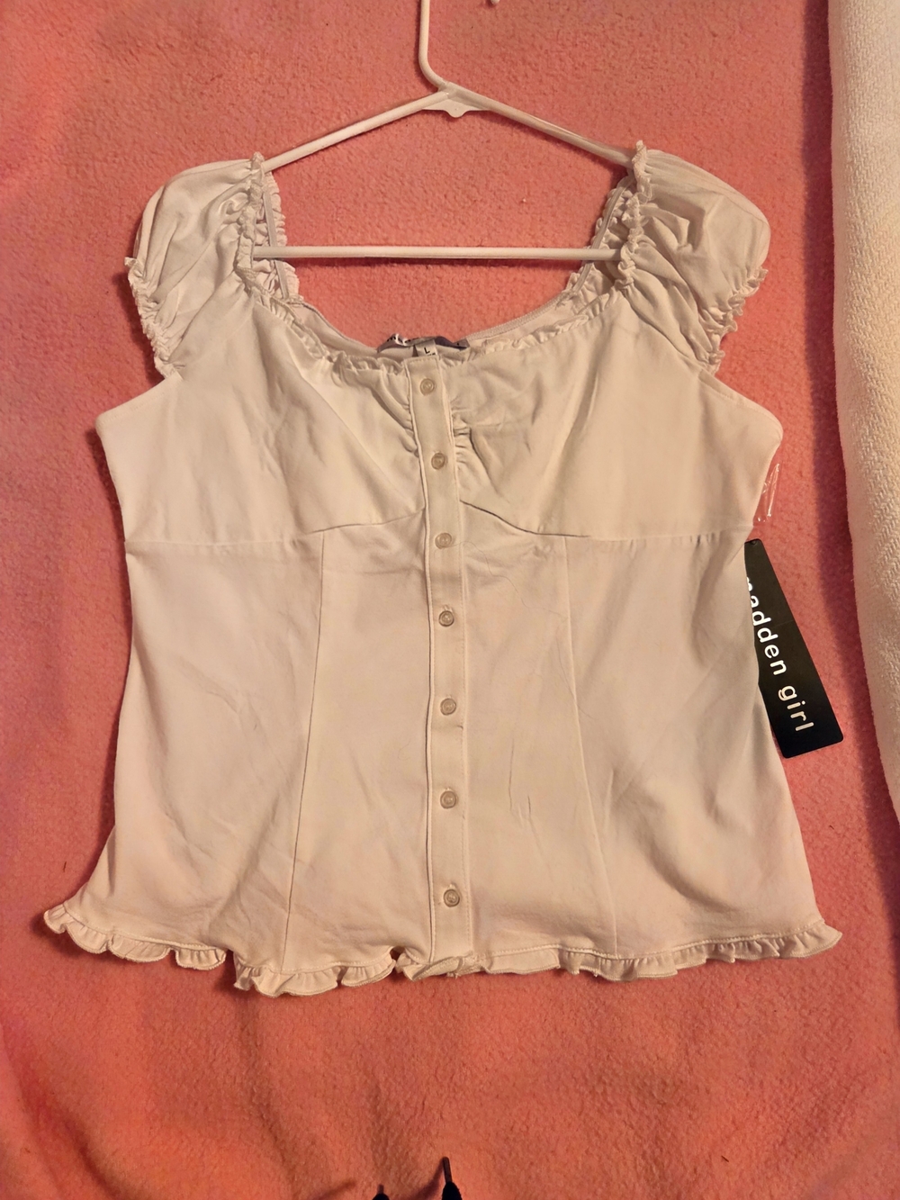 Madden Girl White Ruffle Faux Button-Front Peasant Top